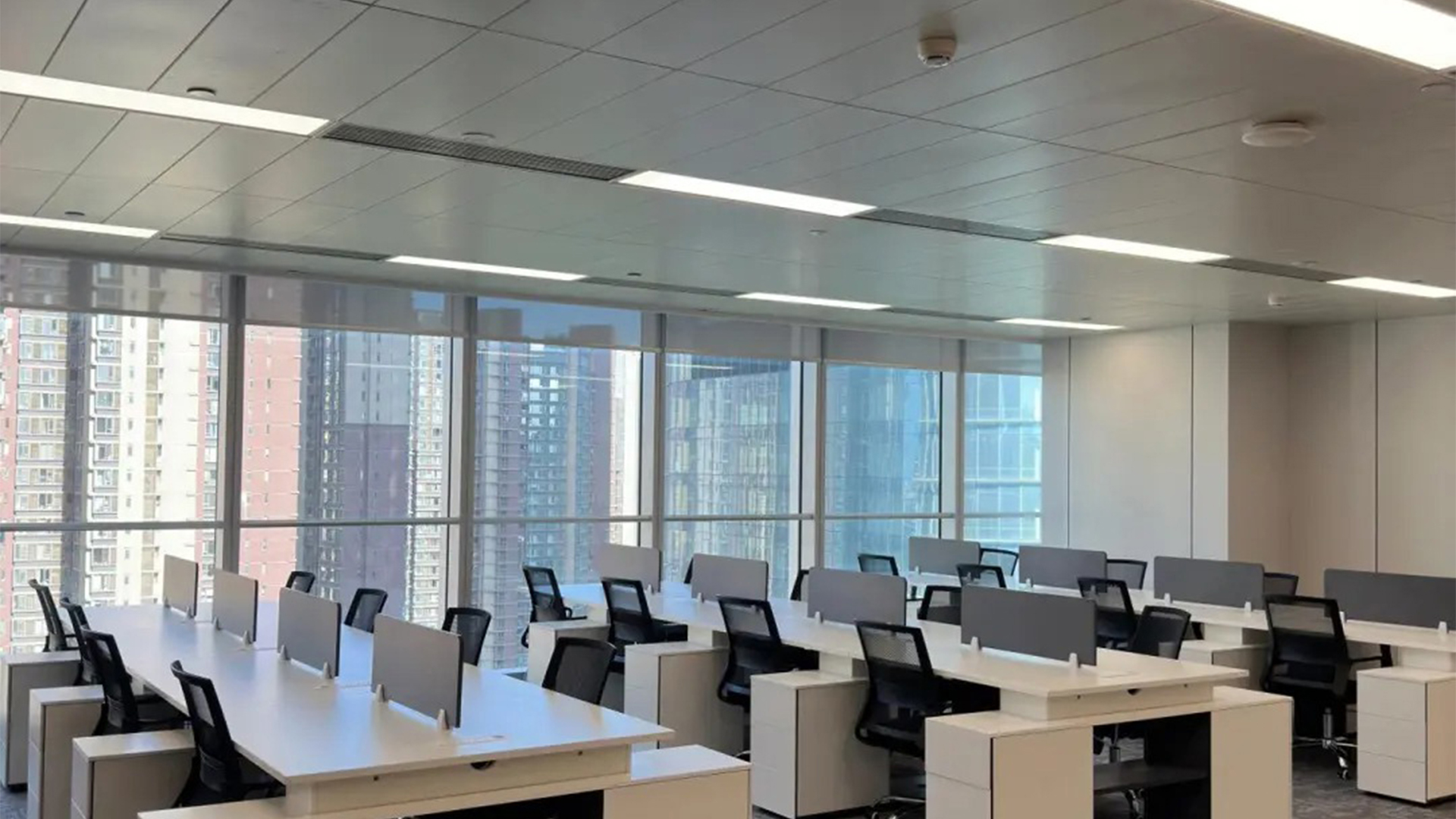 夢想辦公室照進(jìn)現(xiàn)實(shí)，3000平簡約辦公室裝修